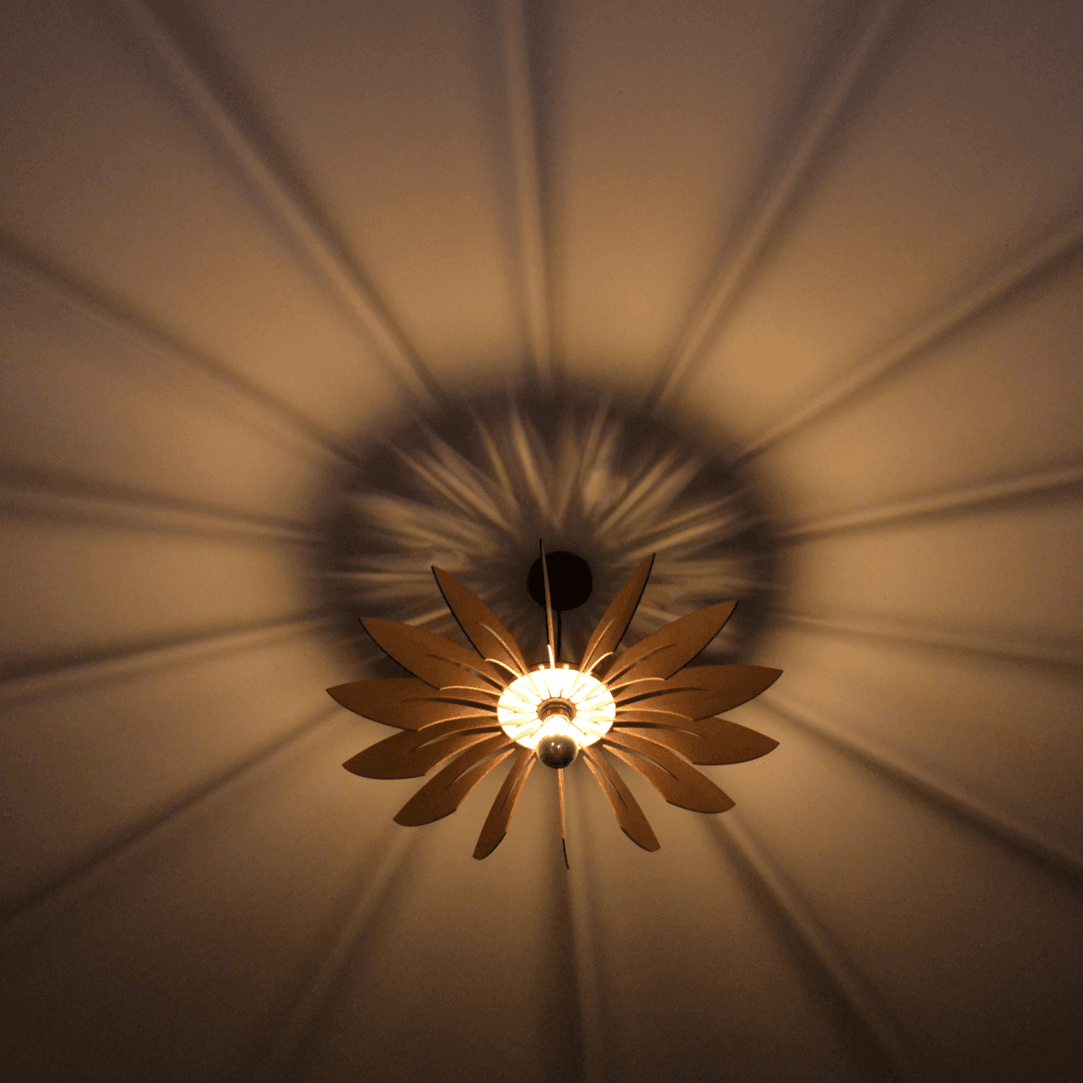 Lotéia Suspension en bois - Luminaire design - ILLUMIAA