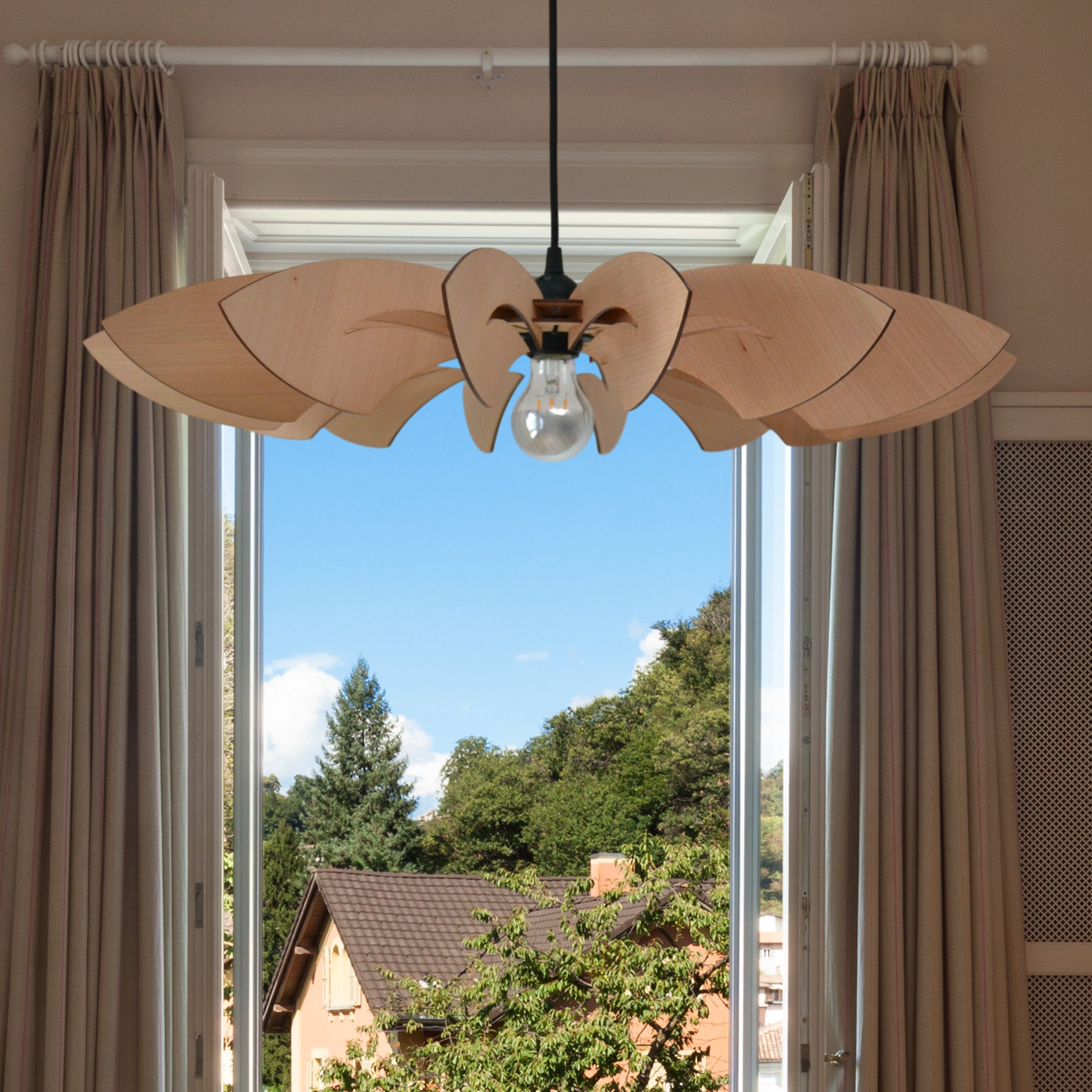 Lotéia Suspension en bois - Luminaire design - ILLUMIAA