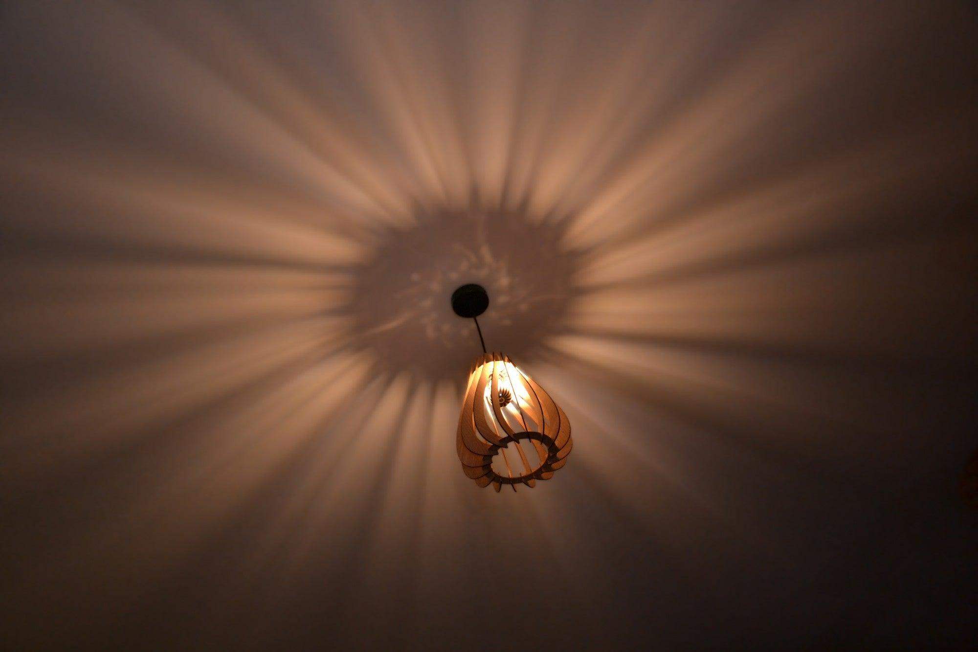 Flamma Suspension en bois - Luminaire design - ILLUMIAA